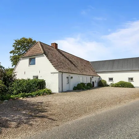 Szálloda Ulv - 20km From The Sea In Western Jutland By Interhome Ribe